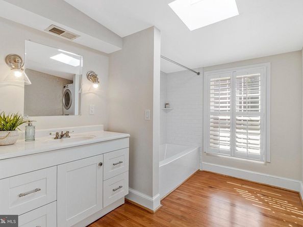 316 5TH Street NE, Washington DC 20002
