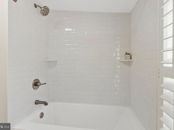 316 5TH Street NE, Washington DC 20002
