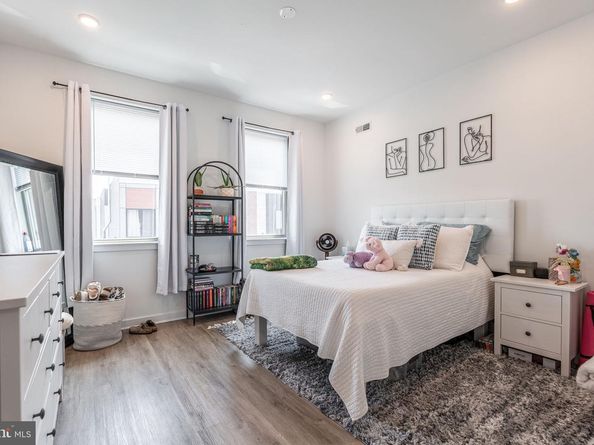 2613 Federal Street, Philadelphia PA 19146