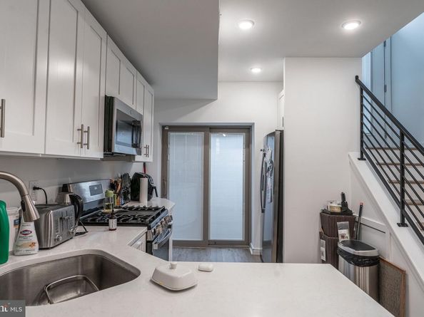 2613 Federal Street, Philadelphia PA 19146