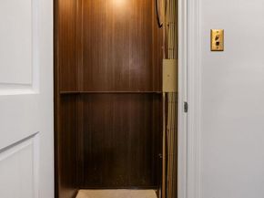 2317 S Queen Street, Arlington VA 22202