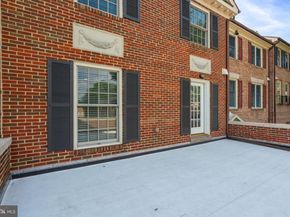 2317 S Queen Street, Arlington VA 22202
