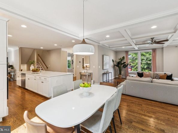 2354 N Quebec Street, Arlington VA 22207