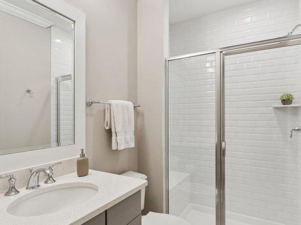2354 N Quebec Street, Arlington VA 22207