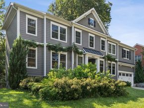 2354 N Quebec Street, Arlington VA 22207