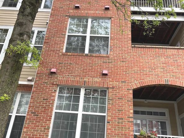 2720 Bellforest Court 201, Vienna VA 22180