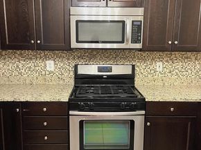 2720 Bellforest Court 201, Vienna VA 22180