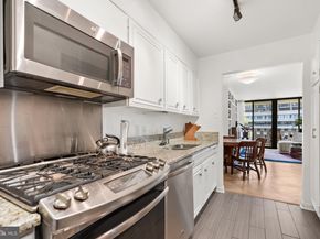 700 New Hampshire Avenue NW 614, Washington DC 20037