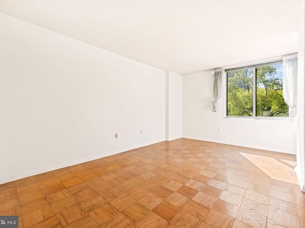 3001 Veazey Terrace NW 615, Washington DC 20008