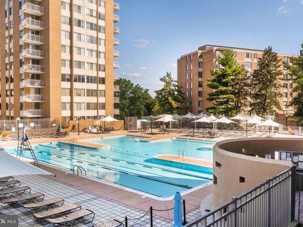 3001 Veazey Terrace NW 615, Washington DC 20008