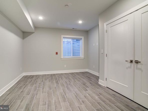 5005 Walnut Street, Philadelphia PA 19139