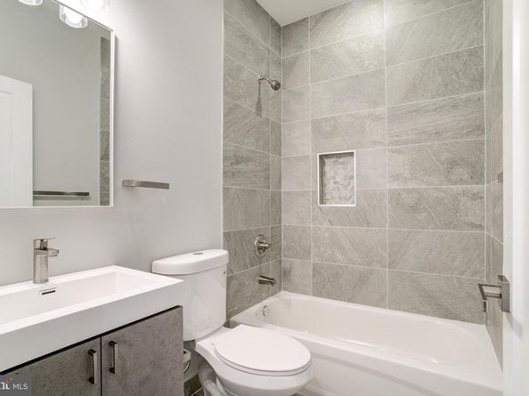 5005 Walnut Street, Philadelphia PA 19139