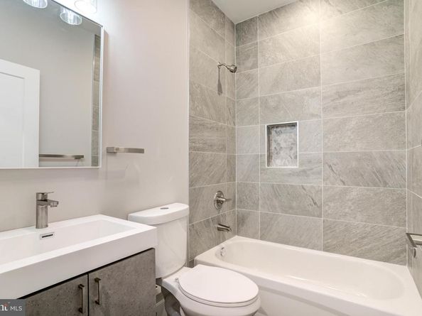 5005 Walnut Street, Philadelphia PA 19139