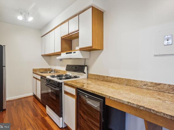 4242 East West Highway 414, Chevy Chase MD 20815