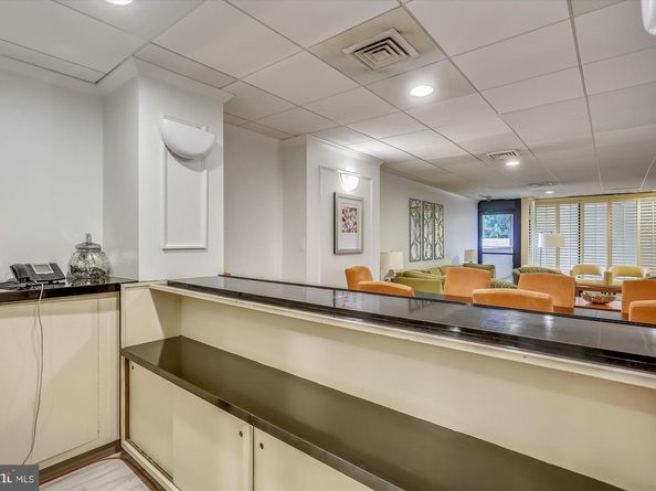 4242 East West Highway 414, Chevy Chase MD 20815