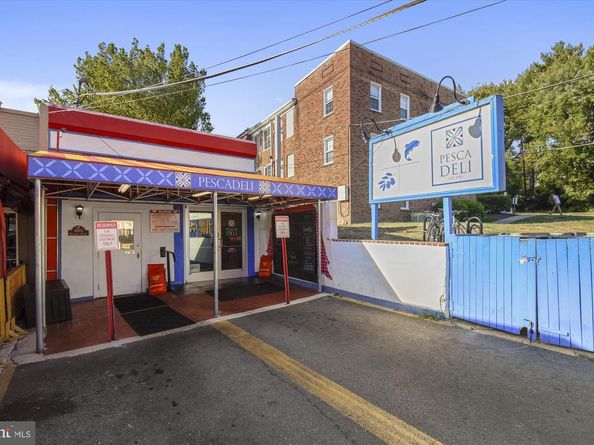 4242 East West Highway 414, Chevy Chase MD 20815
