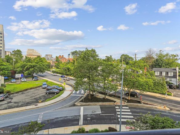 4242 East West Highway 414, Chevy Chase MD 20815