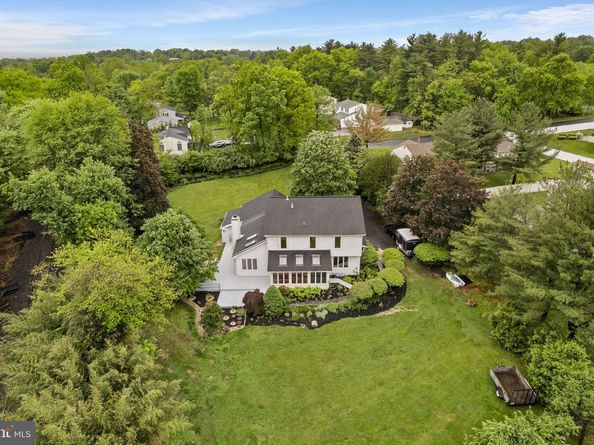 1734 Hallman Drive, Blue Bell PA 19422
