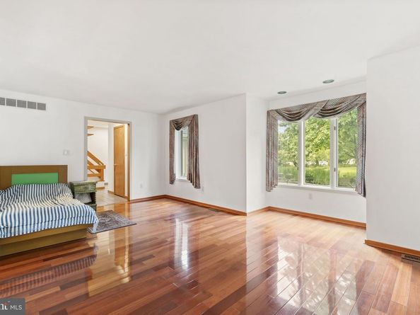 1734 Hallman Drive, Blue Bell PA 19422