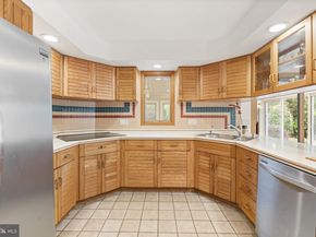 1734 Hallman Drive, Blue Bell PA 19422