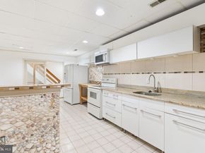 1734 Hallman Drive, Blue Bell PA 19422