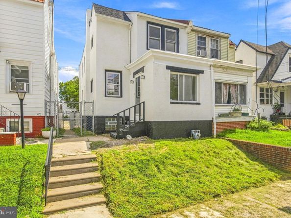 174 Fairview, Yeadon PA 19050