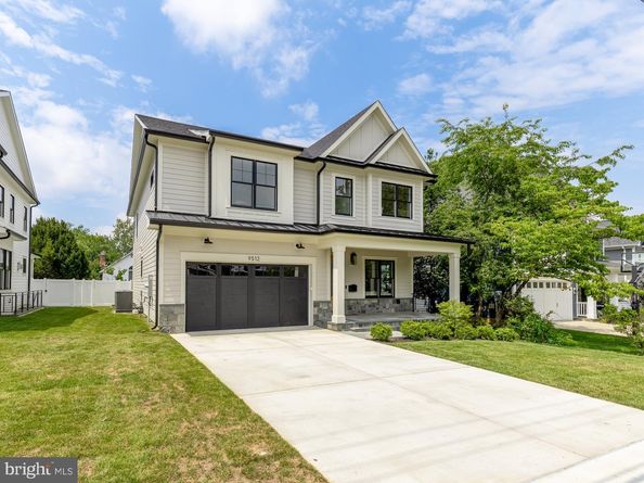 9512 Forest Road, Bethesda MD 20814
