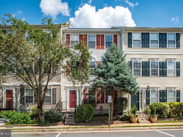 22952 Fleet Terrace, Sterling VA 20166