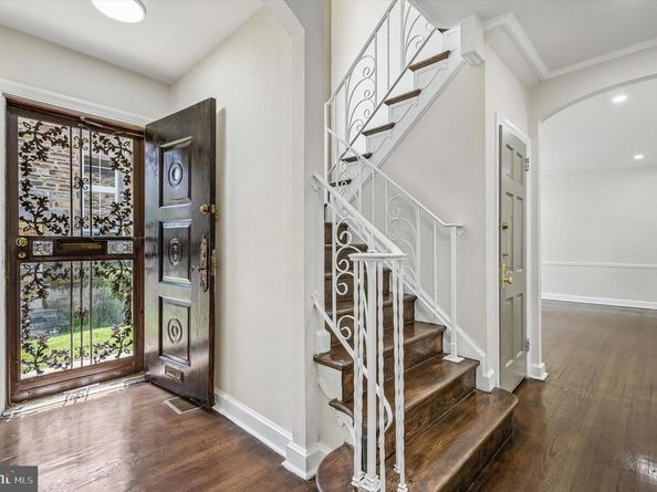 2404 Golf Road, Philadelphia PA 19131