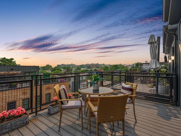 774 Girard Street NW 6W, Washington DC 20001