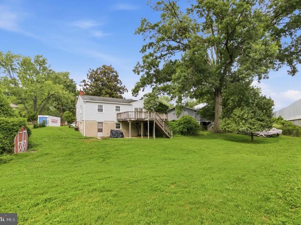 8419 Wesleyan Street, Vienna VA 22180