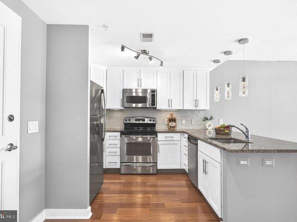 888 N Quincy Street 804, Arlington VA 22203