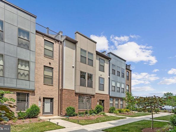 2383 Liberty Loop, Herndon VA 20171