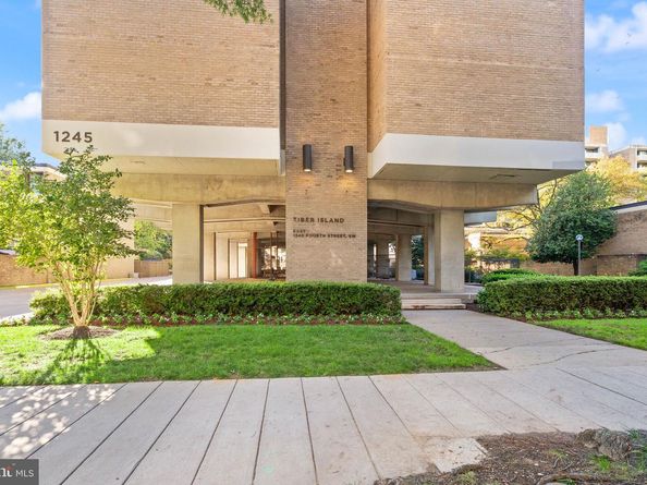 1245 4TH Street SW E607, Washington DC 20024