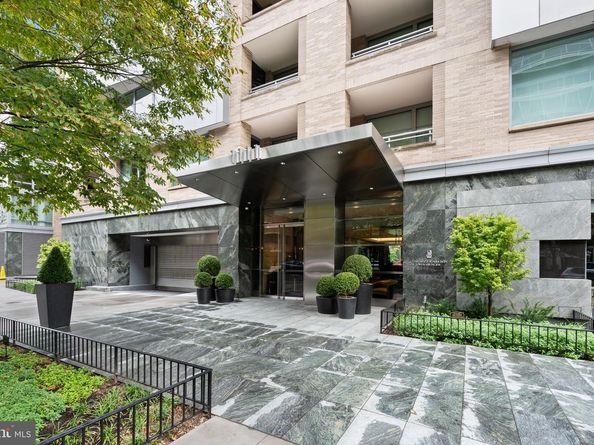 1111 23rd Street NW PH1C, Washington DC 20037