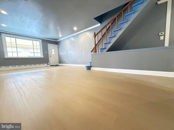 2643 S 10TH Street, Philadelphia PA 19148