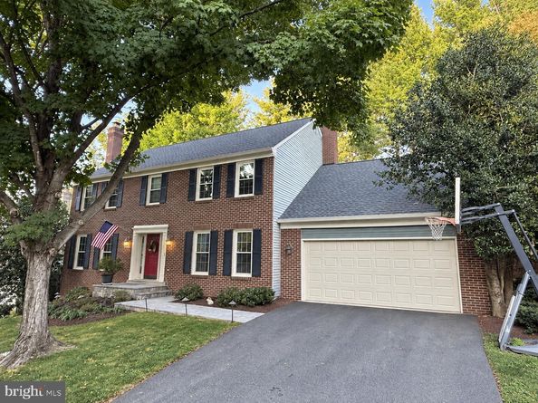 1623 Linway Park Drive, Mclean VA 22101