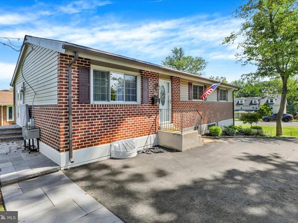 932 Stewart Avenue, Springfield PA 19064