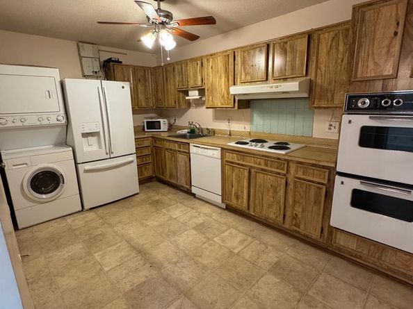 8370 Greensboro Drive 420, Mclean VA 22102