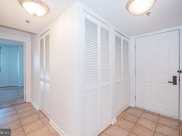 1024 N Utah Street 721, Arlington VA 22201