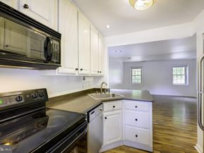 1403 E Abingdon Drive 2, Alexandria VA 22314