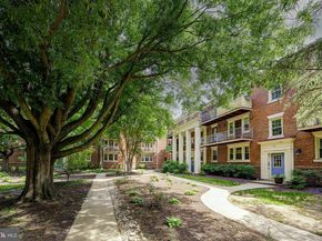 1403 E Abingdon Drive 2, Alexandria VA 22314