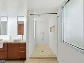 213 E Raymond Avenue, Alexandria VA 22301