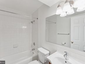 610 Bashford Lane 1301, Alexandria VA 22314