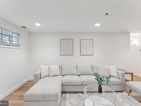 610 Bashford Lane 1301, Alexandria VA 22314
