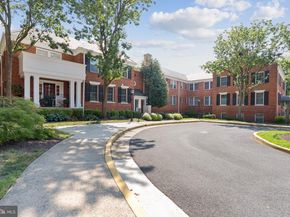 610 Bashford Lane 1301, Alexandria VA 22314