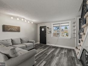 1816 Meribrook Road, Philadelphia PA 19151
