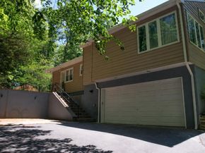 2115 Willow Brook Drive, Huntingdon Valley PA 19006