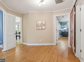2115 Willow Brook Drive, Huntingdon Valley PA 19006