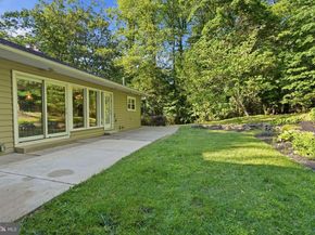 2115 Willow Brook Drive, Huntingdon Valley PA 19006